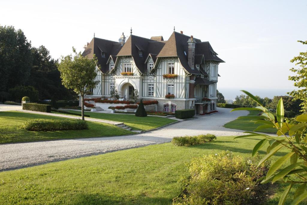 Manoir De Benerville Couette-café Deauville