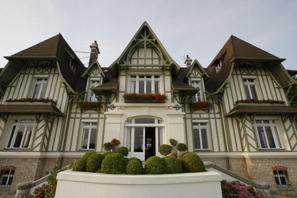 Manoir De Benerville Deauville