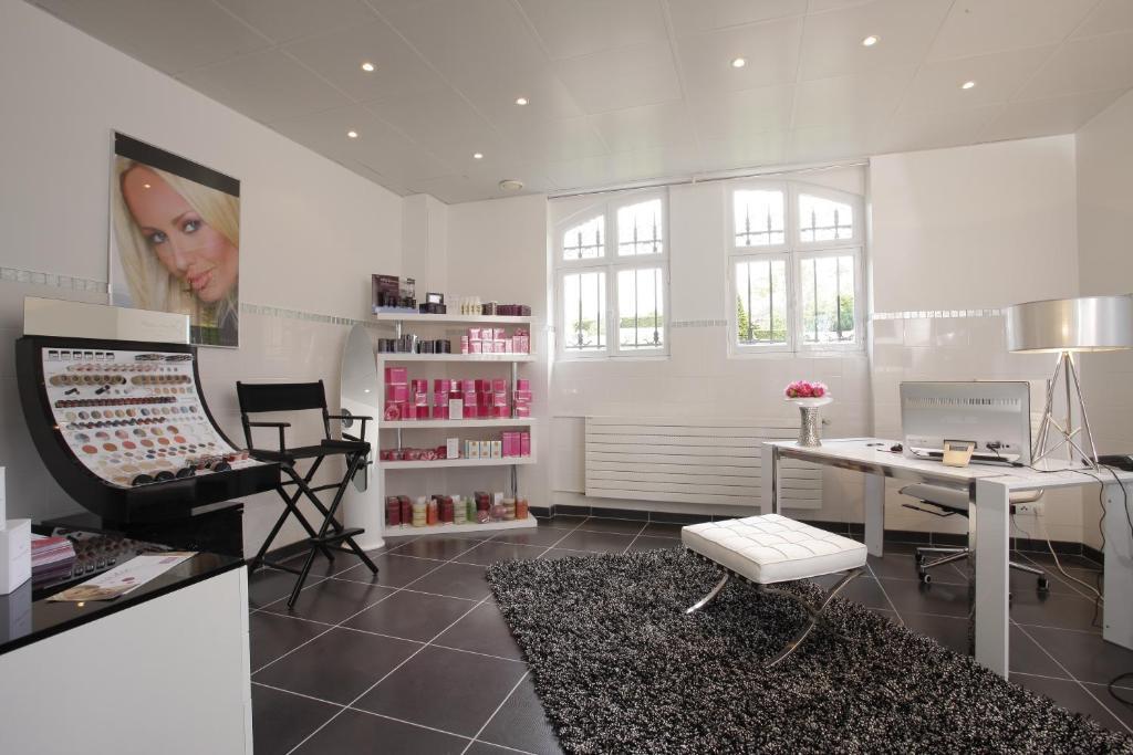 Manoir De Benerville