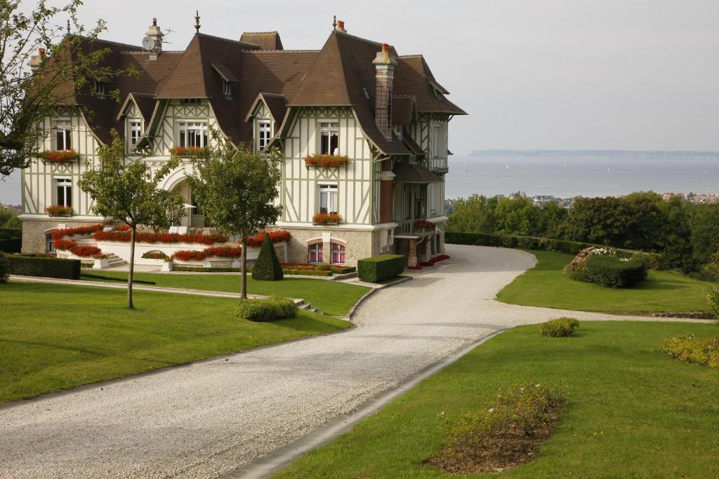 Couette-café Manoir De Benerville *