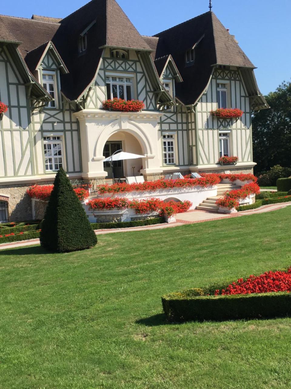 Manoir De Benerville
